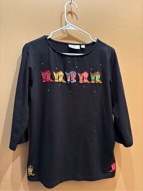 Quacker Factory Vintage 3/4 sleeve knit top  embroidered cowboy boots
